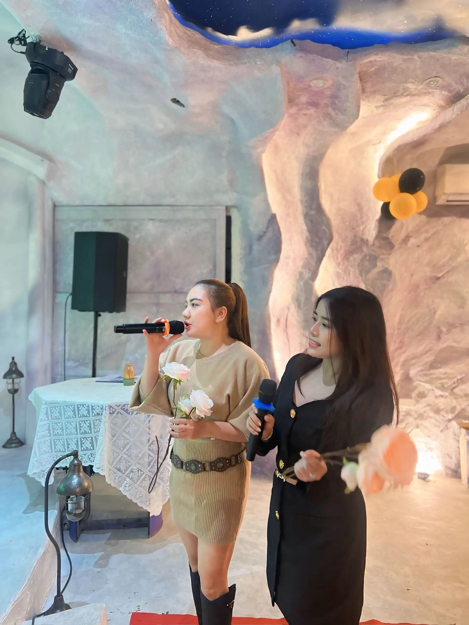 LUXVILLA - YEAR END PARTY 2024 z6236209402960 376238fac353047431f6addd9061cb85 1