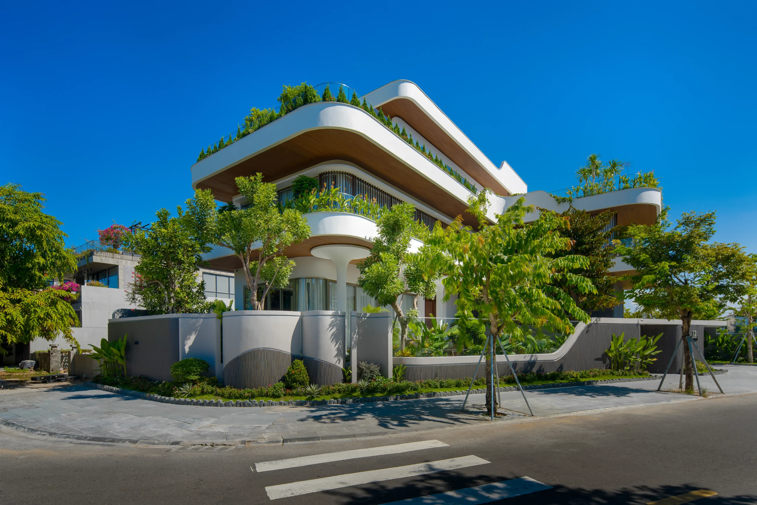 Thiết Kế Biệt Thự Theo Phong Cách Luxury Villa Luxvilla