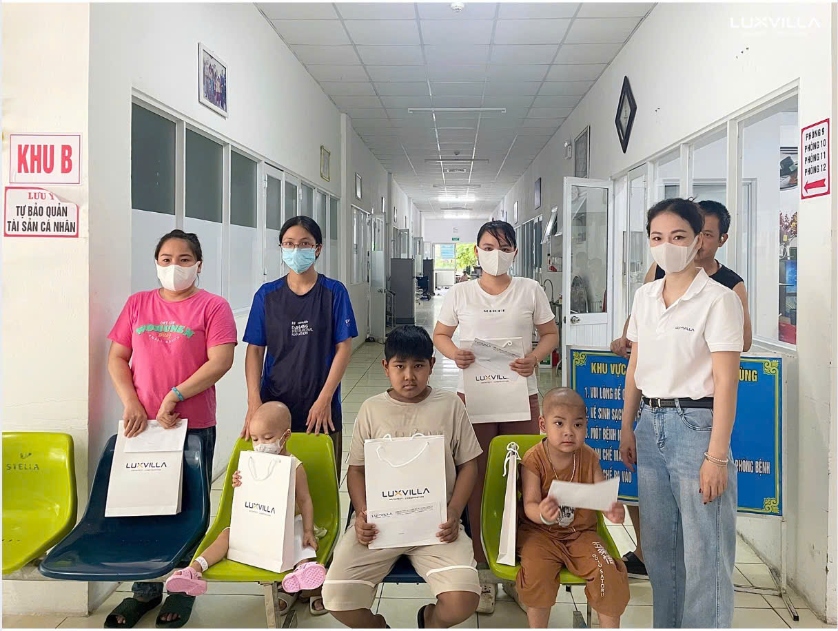 nụ cười trẻ thơ